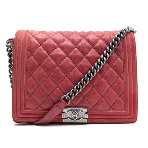 sac chanel boy rouge|Chanel bag.